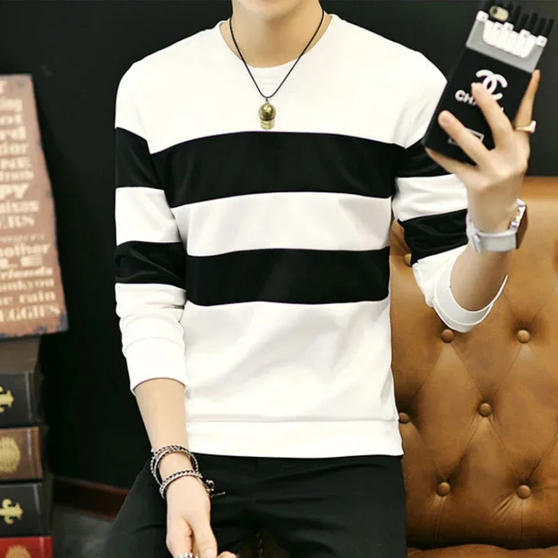 Striped Black & White Sweatshirt